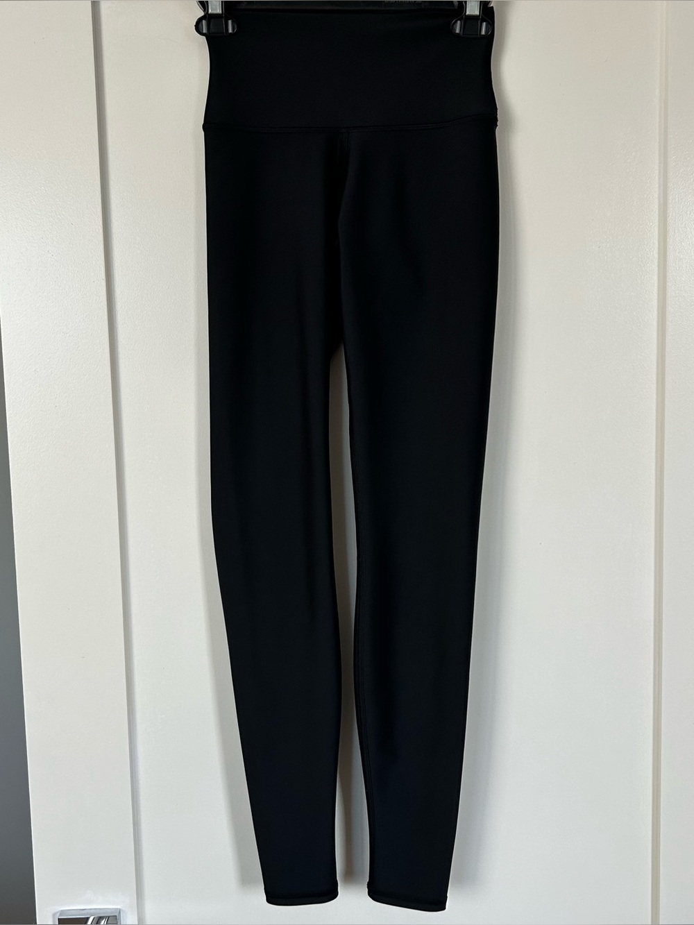 Alo Yoga High-Waist Airlift Legging Full Length Black Size Extra Small - Picture 3 of 7